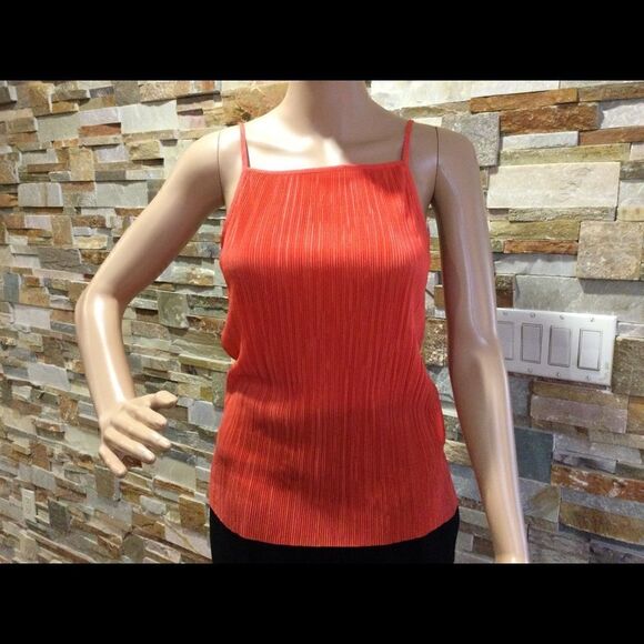 CLUB MONACO Pallay Tank  - Picture 1 of 7